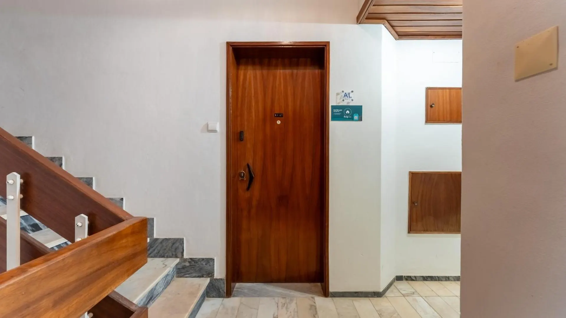 4 Bdr Flat With Balcony In Armacao By Lovelystay Armacao de Pera